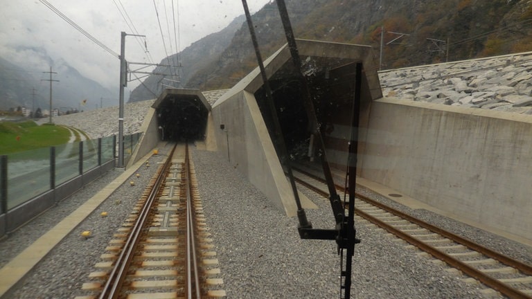 Durch Das Herz Der Schweiz Der Gotthard Basistunnel Eisenbahn