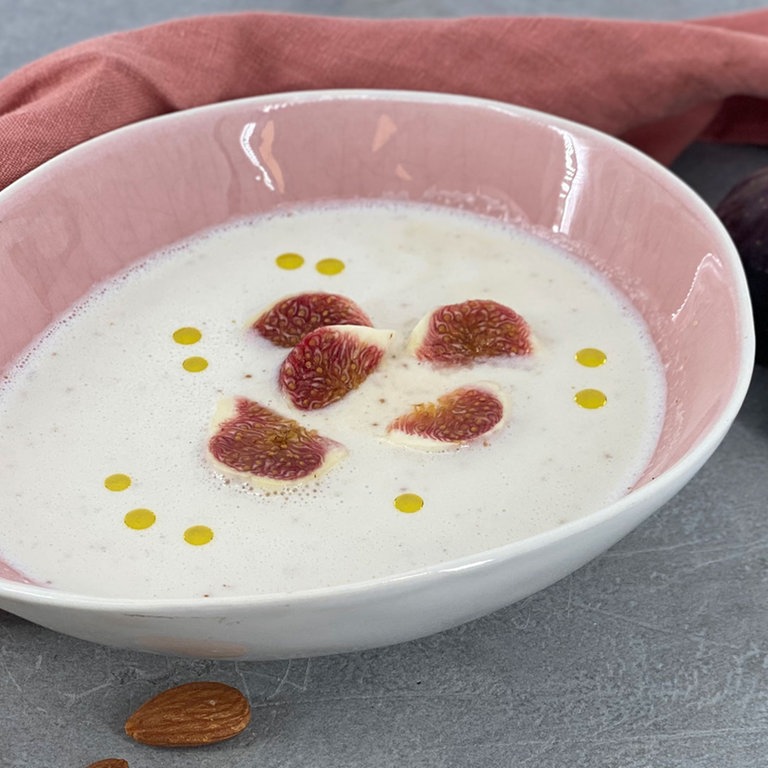 Rezept Kalte Mandelsuppe Ajo Blanco Mit Feigen Rezepte Kaffee