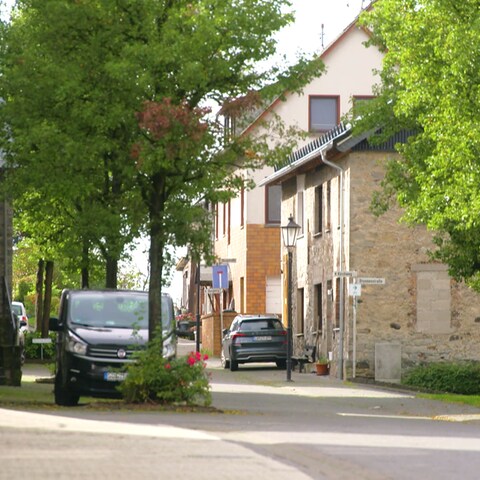 Hauptstraße in Uersfeld Landesschau Rheinland Pfalz TV