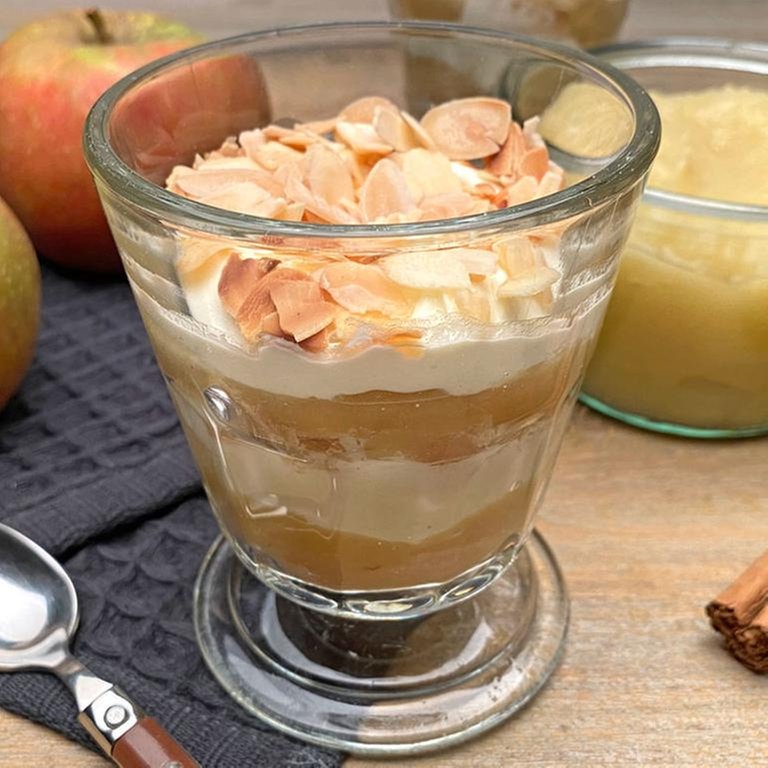 Apfel-Tiramisu mit selbstgemachtem Apfelmus - Rezepte - ARD-Buffet - TV