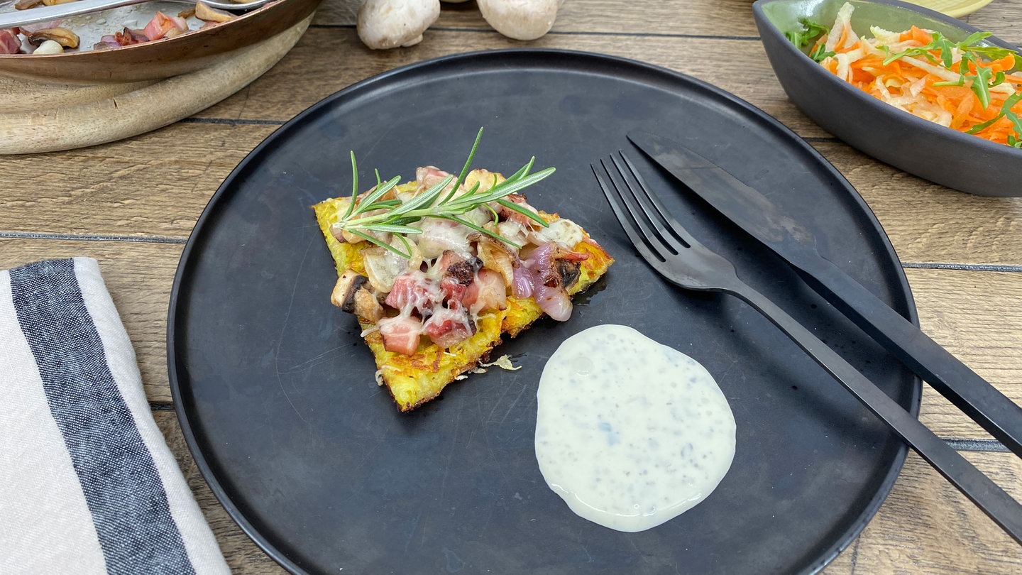 Kartoffelrösti mit Speck, Pilzen und Käse - Rezepte - ARD-Buffet - TV