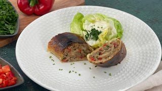 Hackfleisch-Blätterteig-Strudel