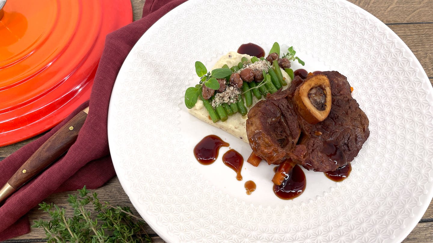 Ossobuco mit Haselnussgrieß