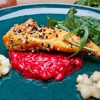 Marinierte Poulardenbrust mit Rote Bete-Risotto