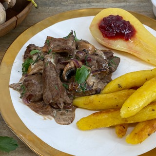 Wildgeschnetzeltes mit Schupfnudeln