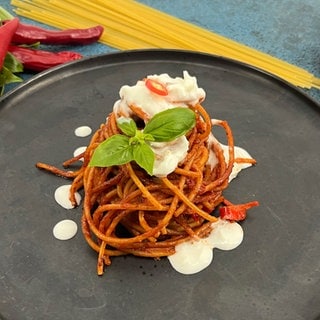 Spaghetti all‘assassina mit Burrata