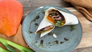 Wraps mit Entenbrust, Radicchio und Kürbissalsa 