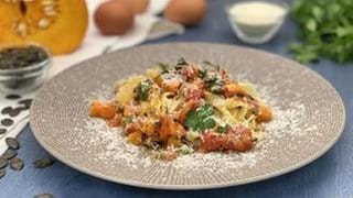 Pasta mit Gemüse-Sugo