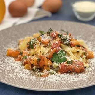 Pasta mit Gemüse-Sugo