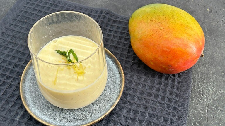 Mango-Lassi