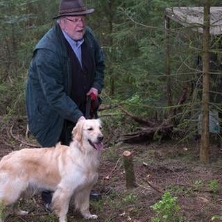 Hermann mit Willy im Wald