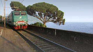 Mit dem Zug zwischen Fels und Meer - Eisenbahnen an der Ligurischen Küste