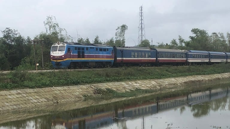 ‚Zug der Einheit‘ zwischen Hué und Da Nang