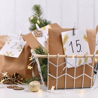 Adventskalender aus Papier