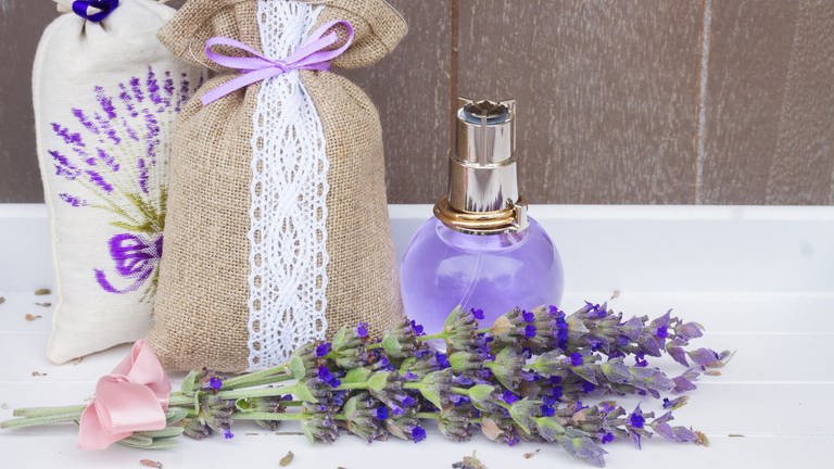 Lavendel als Kissen, Seife und Duft