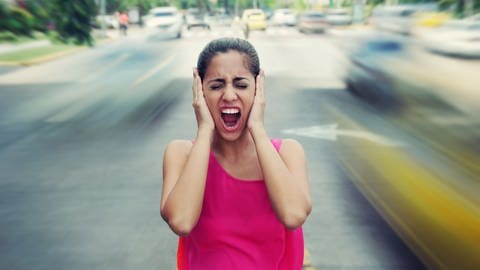 Hörverlust vermeiden - Lärm schadet, auch Straßenlärm