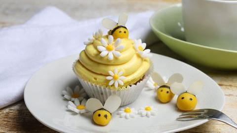 Bienen Cupcakes Mit Honig Rezepte Kaffee Oder Tee Swr Fernsehen