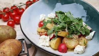 Bratkartoffelsalat mit Feta