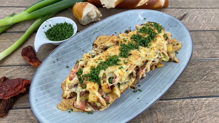 Berbackene Laugenstangen Mit Getrockneten Tomaten Rezepte Kaffee Oder Tee Tv