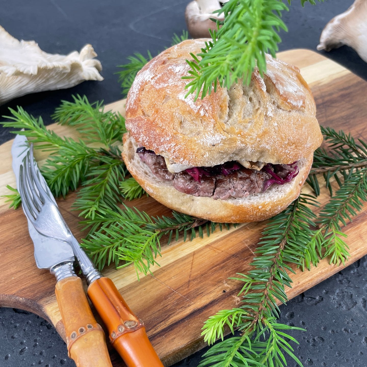 Rehburger mit Pilzen und Bergkäse - Rezepte - Kaffee oder Tee - TV