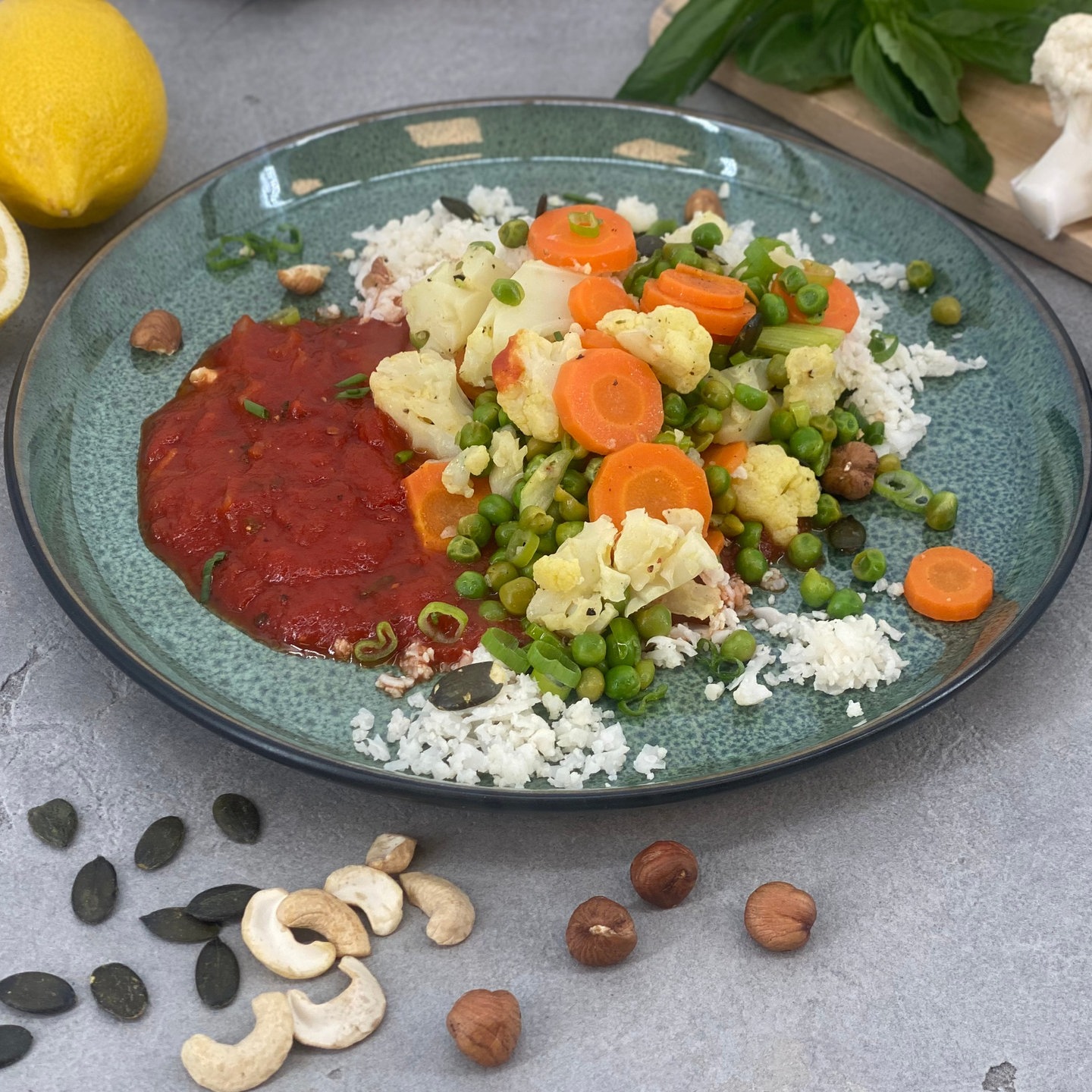 Rezept: Blumenkohl und Karotten mit Tomatensoße - Rezepte - Kaffee oder ...