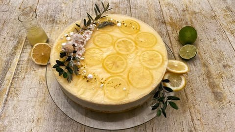 Ohne Backen: Zitronen-Limetten-Torte ohne backen - ein echter Kühlschrankkuchen