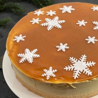 Winterapfeltorte mit gesalzenem Karamell