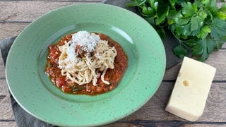 Spätzle mit Bolognesesoße