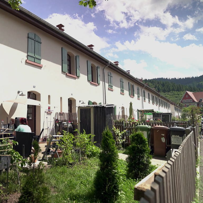 Häuser in der denkmalgeschützten Knopfhäusle-Siedlung in Freiburg