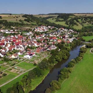 Luftaufnahme von Mulfingen im Jagsttal im Hohenlohekreis