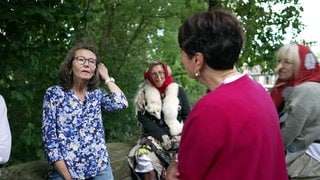 Sonja Faber-Schrecklein besucht die Mosthexen in BIttenfeld.