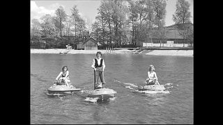 Wasserspaß in den 1950ern.