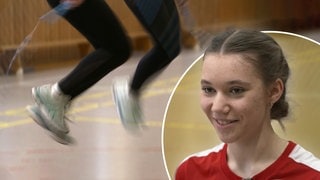 Das Seil von Karina Knudas ist kaum zu sehen beim superschnellen Rope Skipping