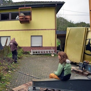 Carola Heiner-Braun lässt ihr Haus abreißen, das mit Giftstoffen belastet ist