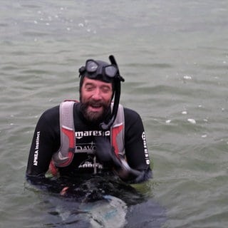 Nick Lindner taucht rund um den Bodensee ohne Sauerstoffflaschen