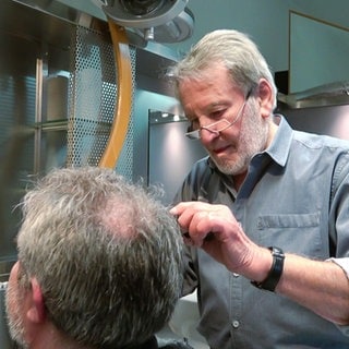 Hans Steitz ist seit 70 Jahren mit Leib und Seele Friseur