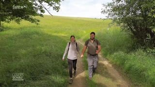 Eifel-Wanderführer Annkatrin König und Silas Landeck