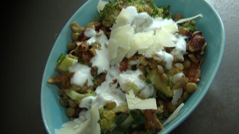 Brokkoli-Linsen-Salat Mit Getrockneten Tomaten - Landesschau Rheinland ...