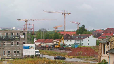 Baustelle in einem Wohngebiet in Landau