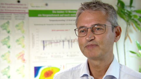 Dr. Ulrich Matthes, der Leiter des Rheinland-Pfalz Kompetenzzentrums für Klimawandelfolgen