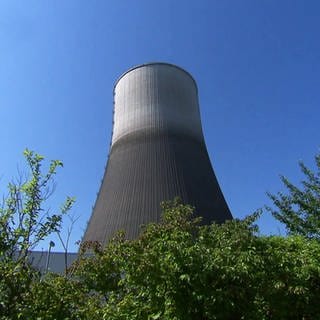 Der Kühlturm des AKW Mühlheim-Kärlich
