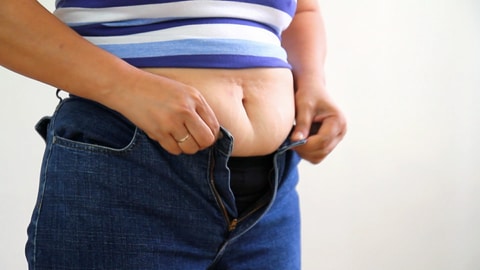 Zu viel Gewicht auf der Waage? Eine individuell abgestimmte Ernährung könnte, so wird vermutet, auch dazu beitragen, Gewicht dauerhaft zu verlieren.