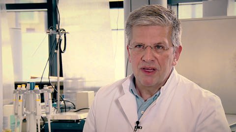 Mikrobiologe Dirk Bockmühl ist Keimexperte