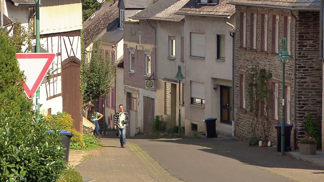 Die Schlossstrasse In Starkenburg Landesschau Rheinland Pfalz Swr Fernsehen