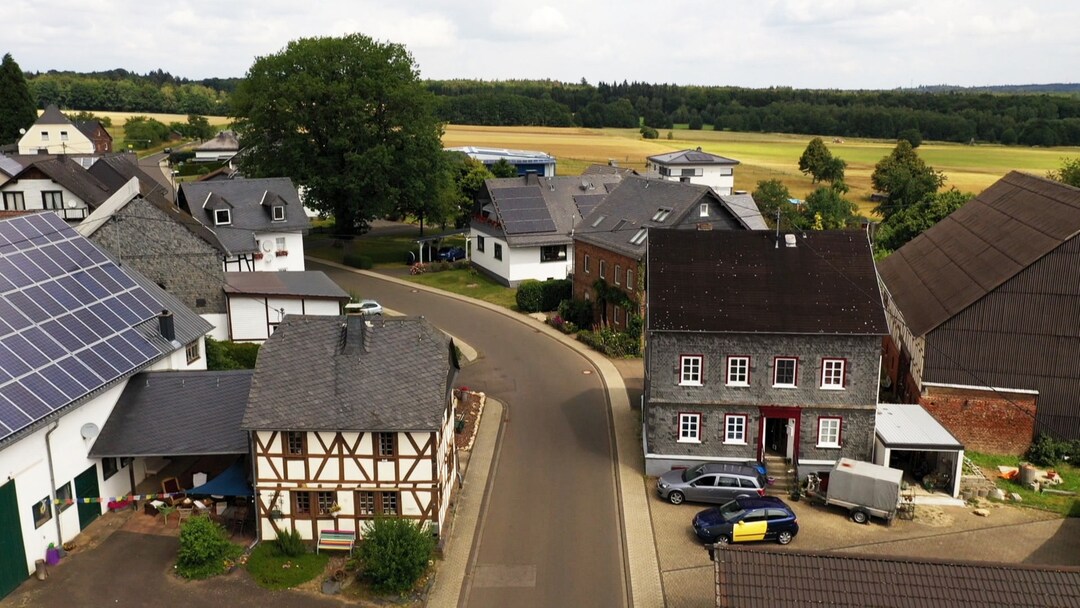 Die Dorfstrasse In Hundheim Landesschau Rheinland Pfalz Swr Fernsehen