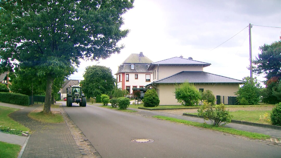 Die Brunnenstrasse In Oberscheidweiler Landesschau Rheinland Pfalz Swr Fernsehen