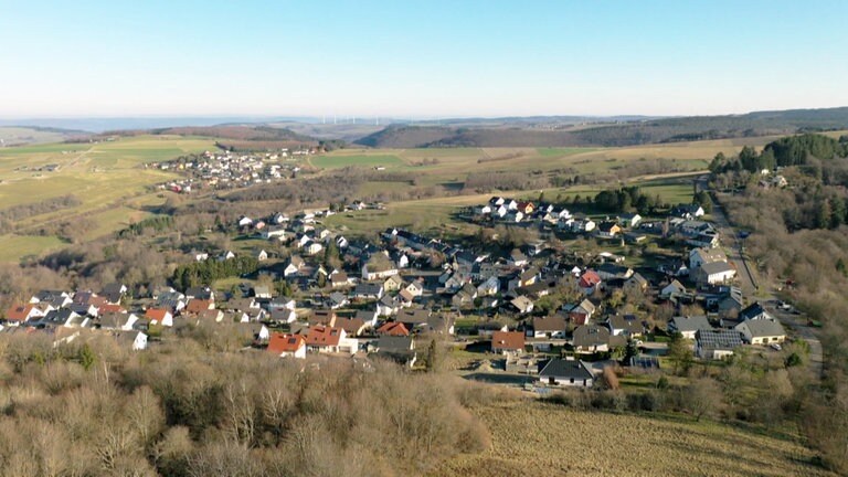 HZL Holzerath Brunnenstrasse - Ortsansicht