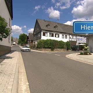 Hierzuland Ohlweiler Hauptstraße Schild