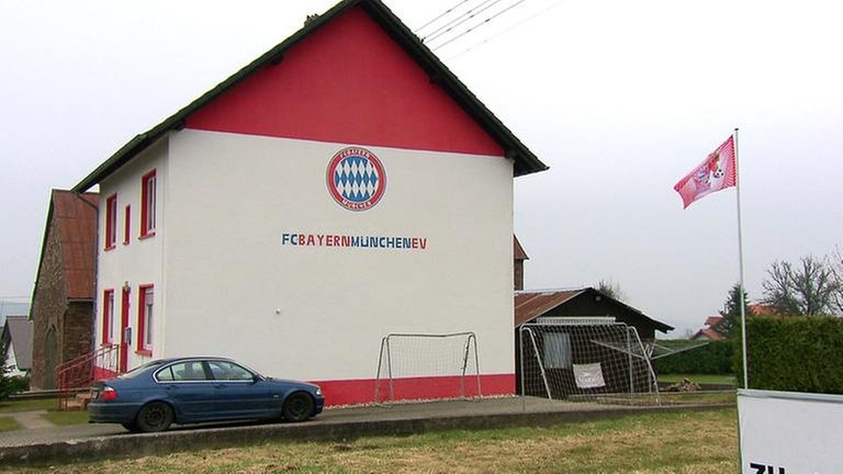 Familie Dietz ist FC Bayern München Fan: Und das sollen alle sehen.