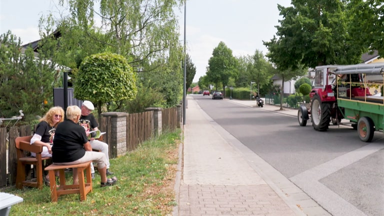 Hierzuland Zotzenheim Gästeführer